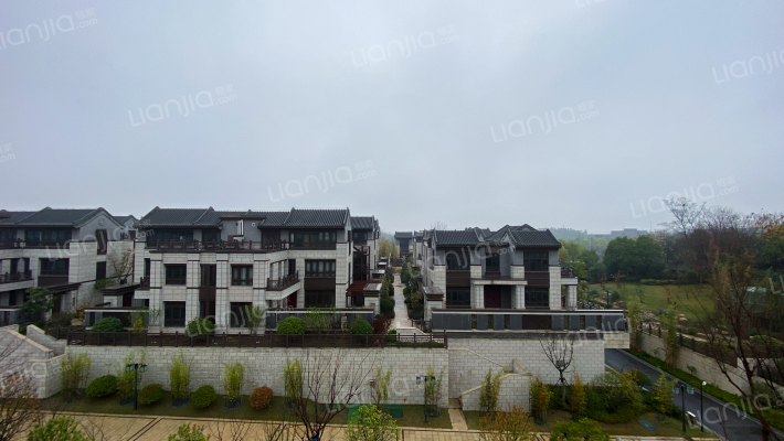 万振紫蓬湾外景图