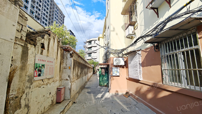 泰安市食品公司宿舍外景图