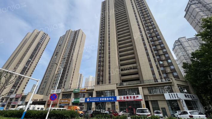 碧桂园翡翠湾外景图