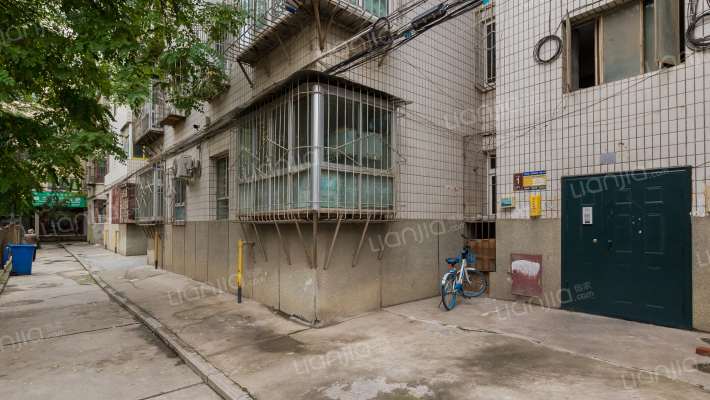 甘肃省邮政局家属院外景图