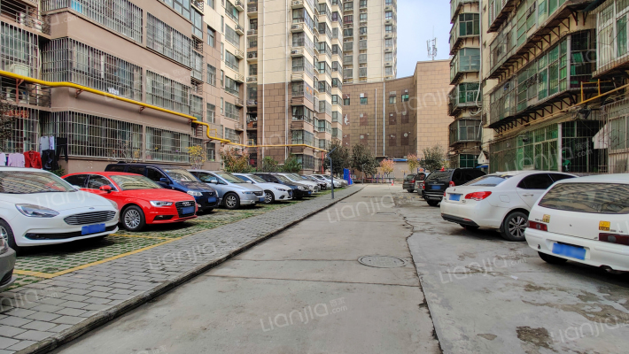 西安纺织城商业大厦南区家属院外景图