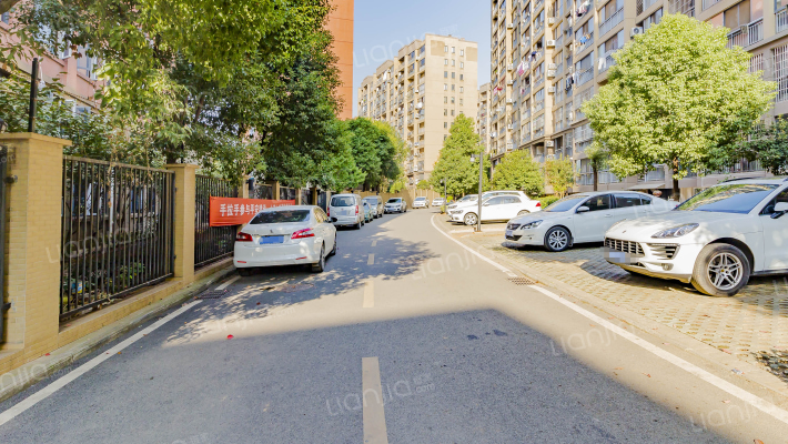 武汉中城时代二期房价怎么样中城时代二期房源户型图小区车位交通地址