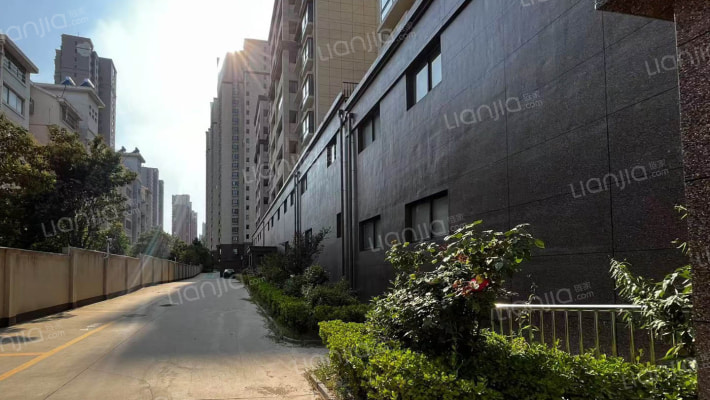 龙锦雅苑外景图