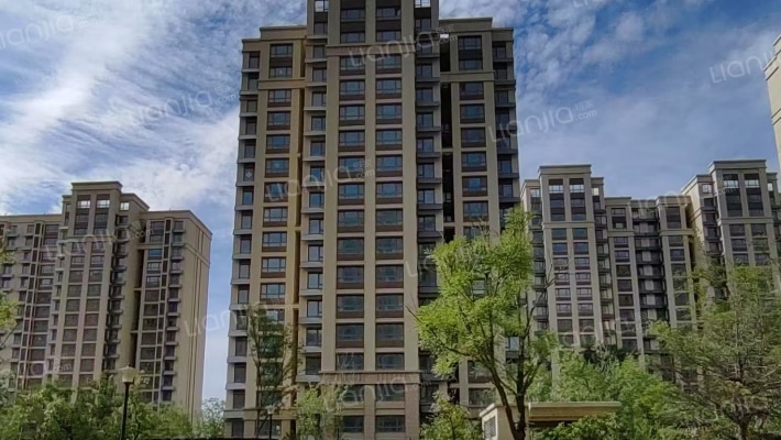 胶东国际机场拆迁安置房外景图