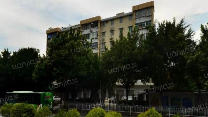 中山大学宿舍外景图