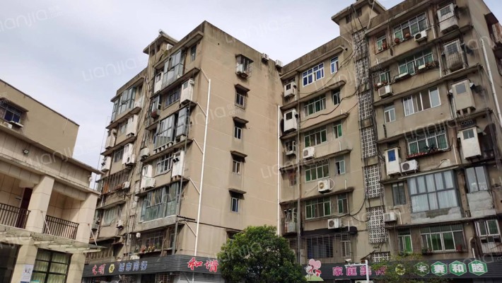 襄阳刑侦支队家属院外景图