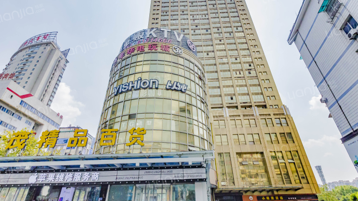 金茂大厦外景图