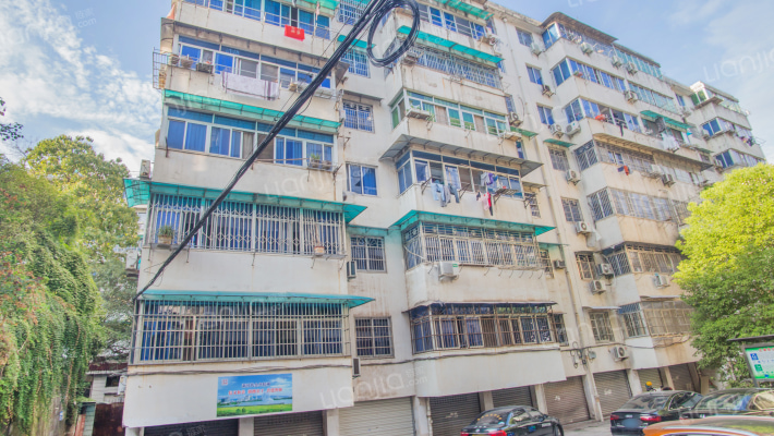 胜利街176号院外景图