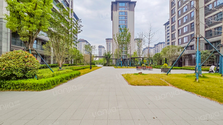 绿城濮园梅泾苑外景图