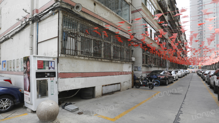 太原市第一汽车运输公司宿舍楼南区外景图