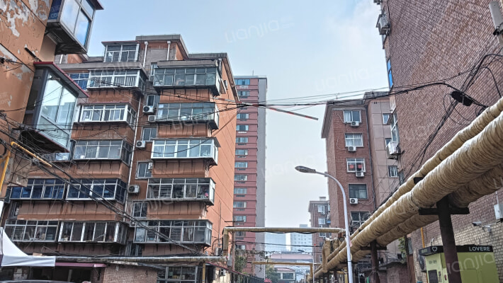 兴凯路150号外景图