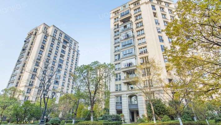 郡原九润公寓外景图