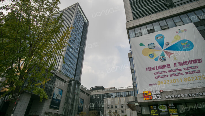 美莱国际中心写字楼外景图