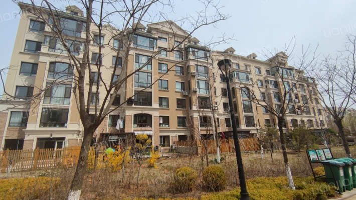 亿达春田里外景图