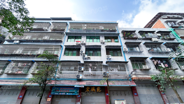 皮鞋城北二街143号外景图