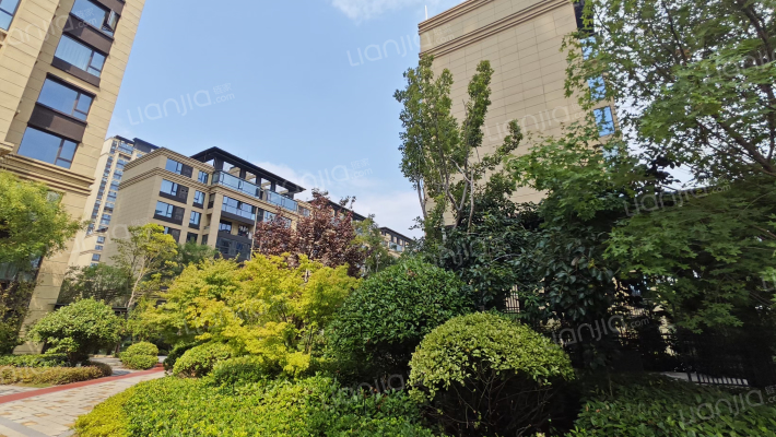 中梁西都府南院外景图