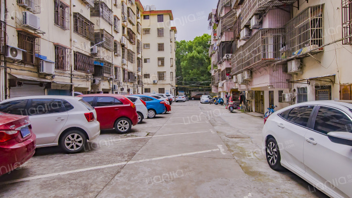 乐怡小区外景图