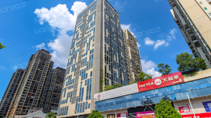 鸿鹄大厦外景图