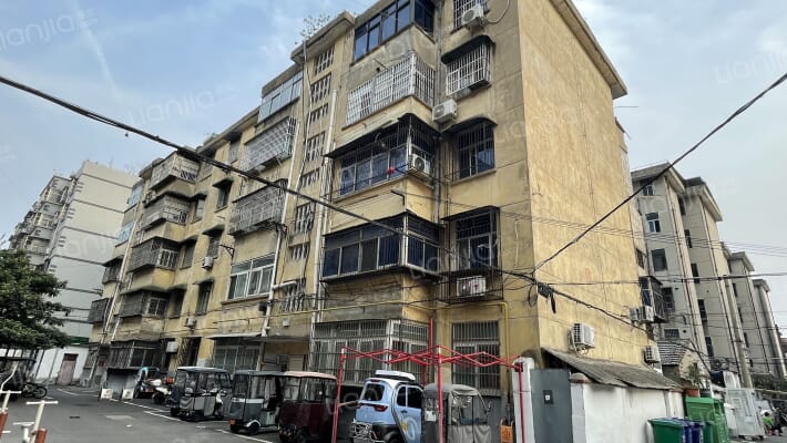 物资局家属院外景图