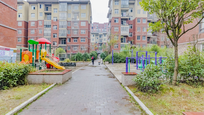 凤凰首府外景图