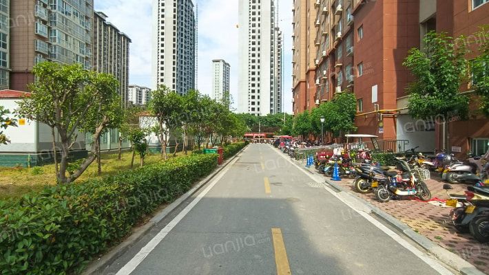 怡景嘉园外景图