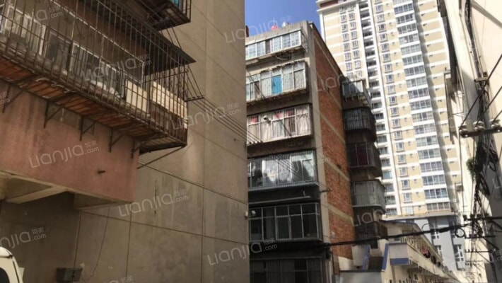 省土产公司宿舍外景图