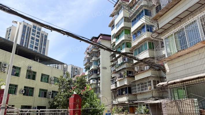 周家坝国家移民安居小区外景图