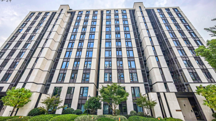 江山万里江万府外景图