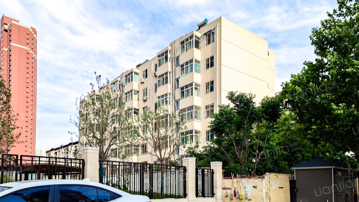 七三七处家属院外景图