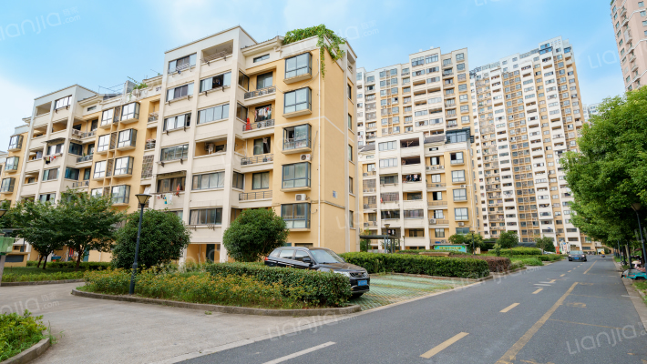 鉴水人家西区外景图