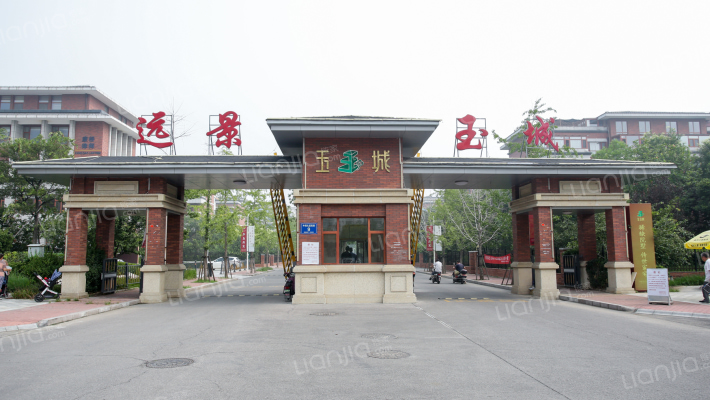 远景花园勃楠苑外景图