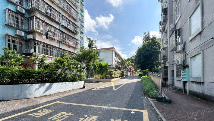 白莲新村外景图