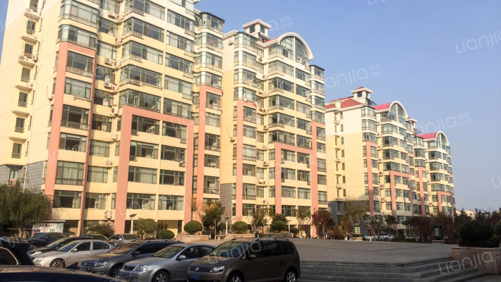 鹿鸣小区外景图