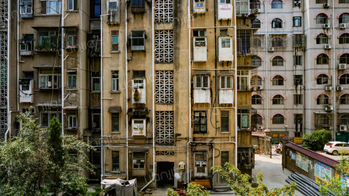 电气化二处家属楼外景图