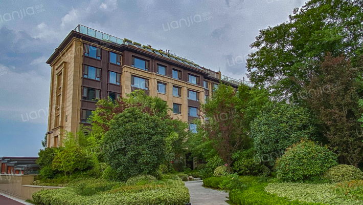 高创公寓外景图