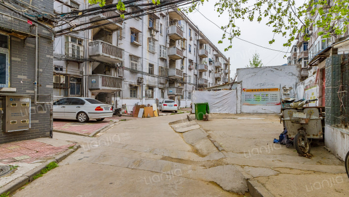 铁路花园小区外景图