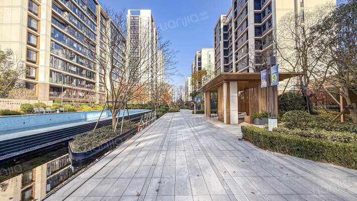 春月江澜湾外景图