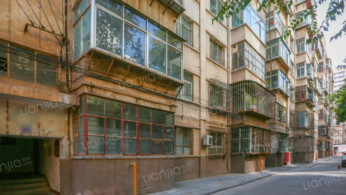 省纪委、省物资公司家属院外景图