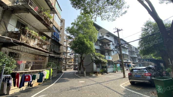 国防办宿舍外景图