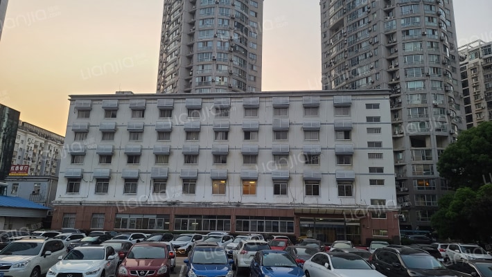 农业发展银行宿舍外景图