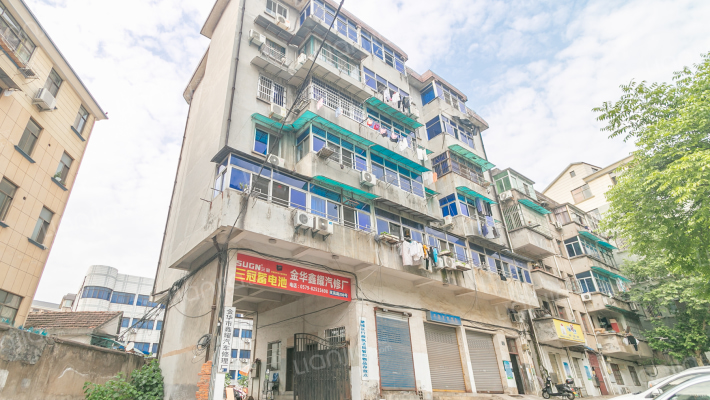 芙苑路210号外景图