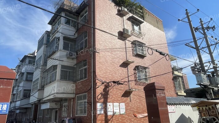 顺达住宅楼外景图