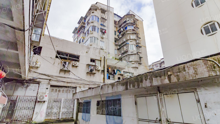 来福门社区外景图