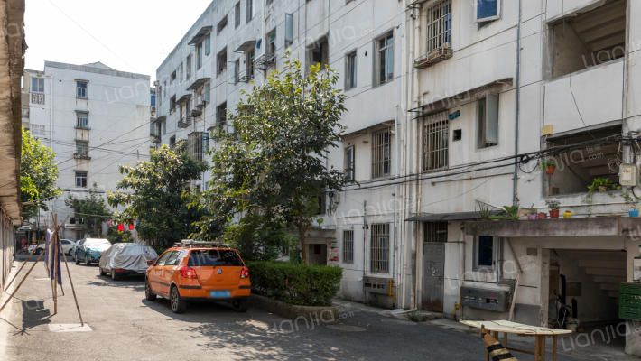 白马新村外景图