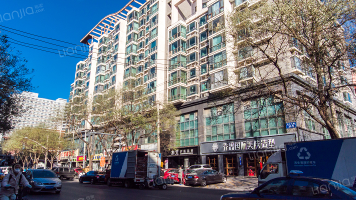 品阁公寓外景图