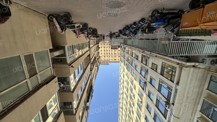 昕利小区外景图