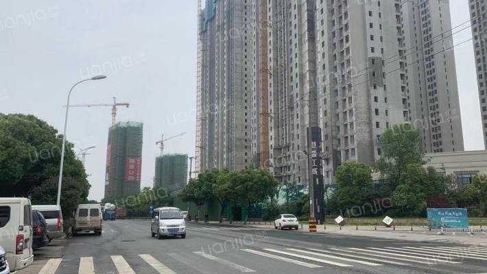 港湾江城二期外景图