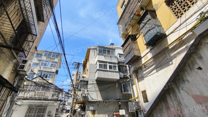 大坝头小区外景图