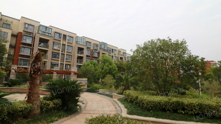 东郊小镇第六街区外景图