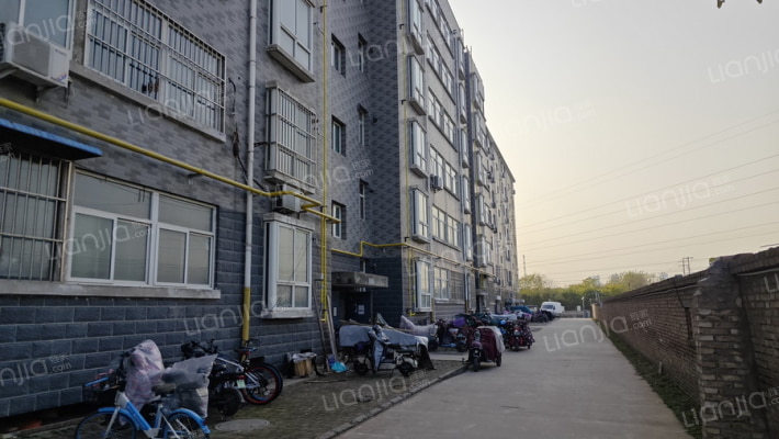 风情假日外景图